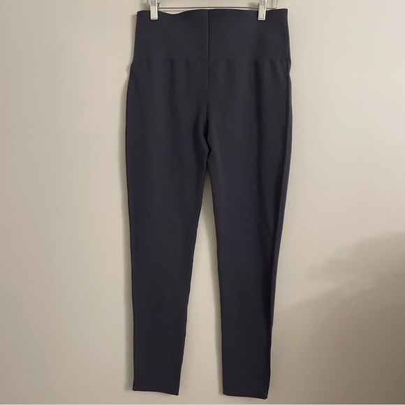 Spanx Navy Blue Essential Seamless Leggings - Picture 8 of 8